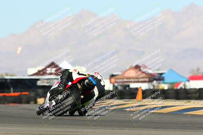 media/Feb-13-2022-SoCal Trackdays (Sun) [[c9210d39ca]]/Turn 16 (145pm)/